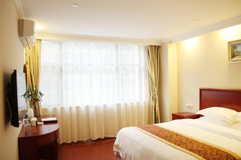 โรงแรมกรีนทรี อินน์ ชางดง เวยไฮ รัชแชน เซนจูรี เอเวอนิว เอ็กซ์เพรส Rushan ภายนอก รูปภาพ